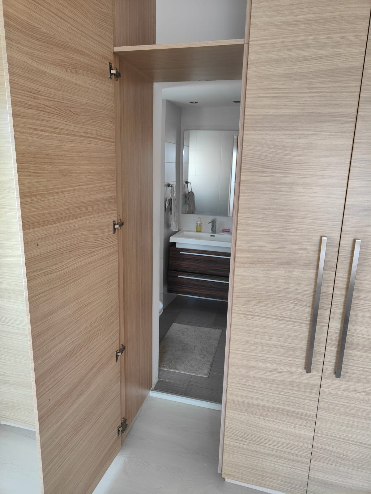 Apartment (Penthouse) in Agia Zoni, Limassol for Rent