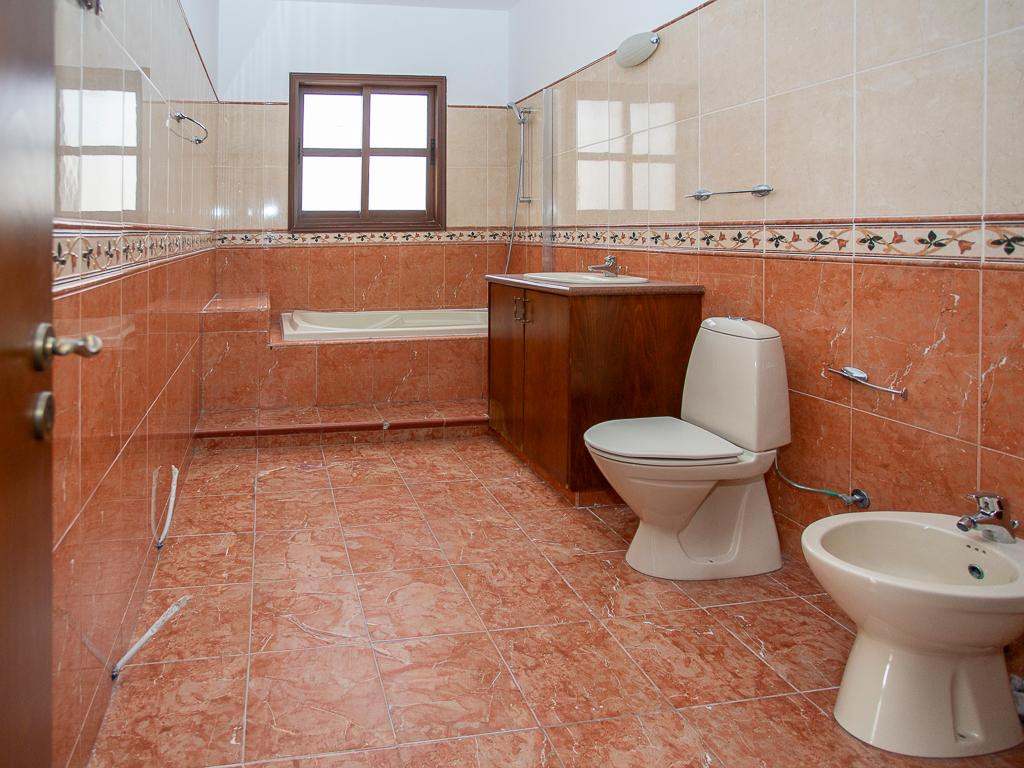 House (Detached) in Ypsonas, Limassol for Sale