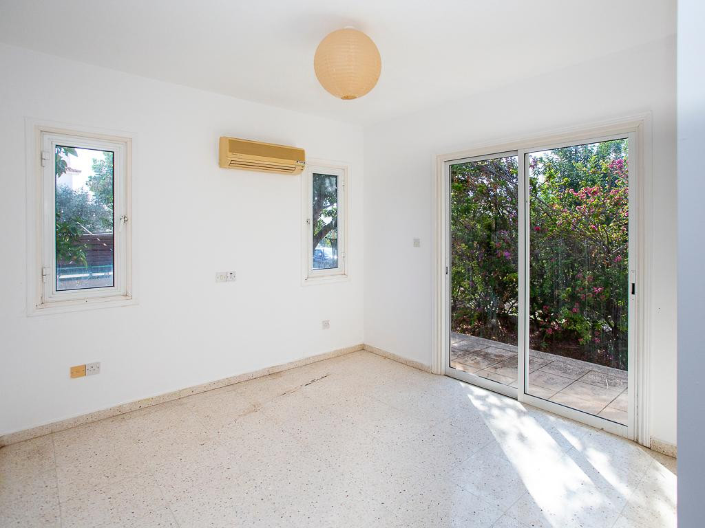 Apartment (Flat) in Pegeia, Paphos for Sale