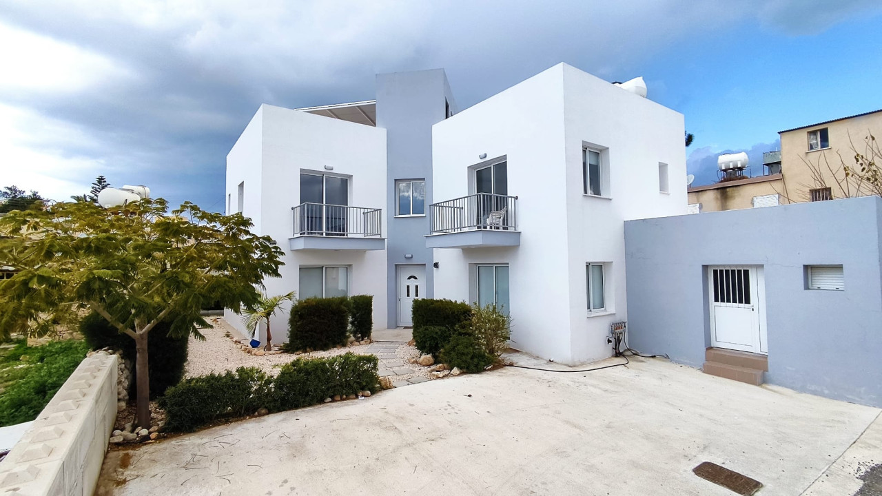 Building (Default) in Geroskipou, Paphos for Sale