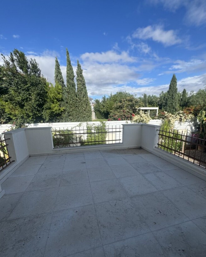 House (Detached) in Park Lane Area, Limassol for Sale