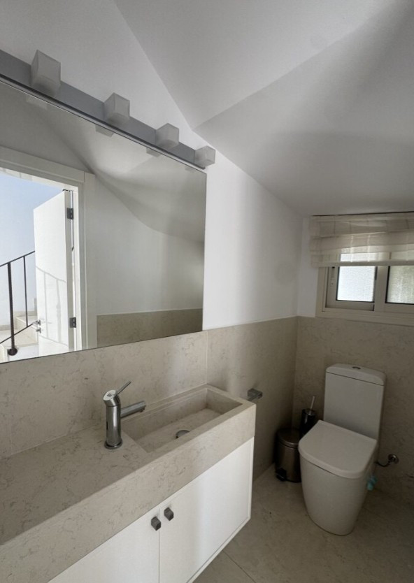 House (Detached) in Park Lane Area, Limassol for Sale