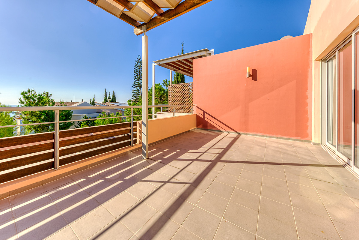 Apartment (Flat) in Amathounta, Limassol for Rent