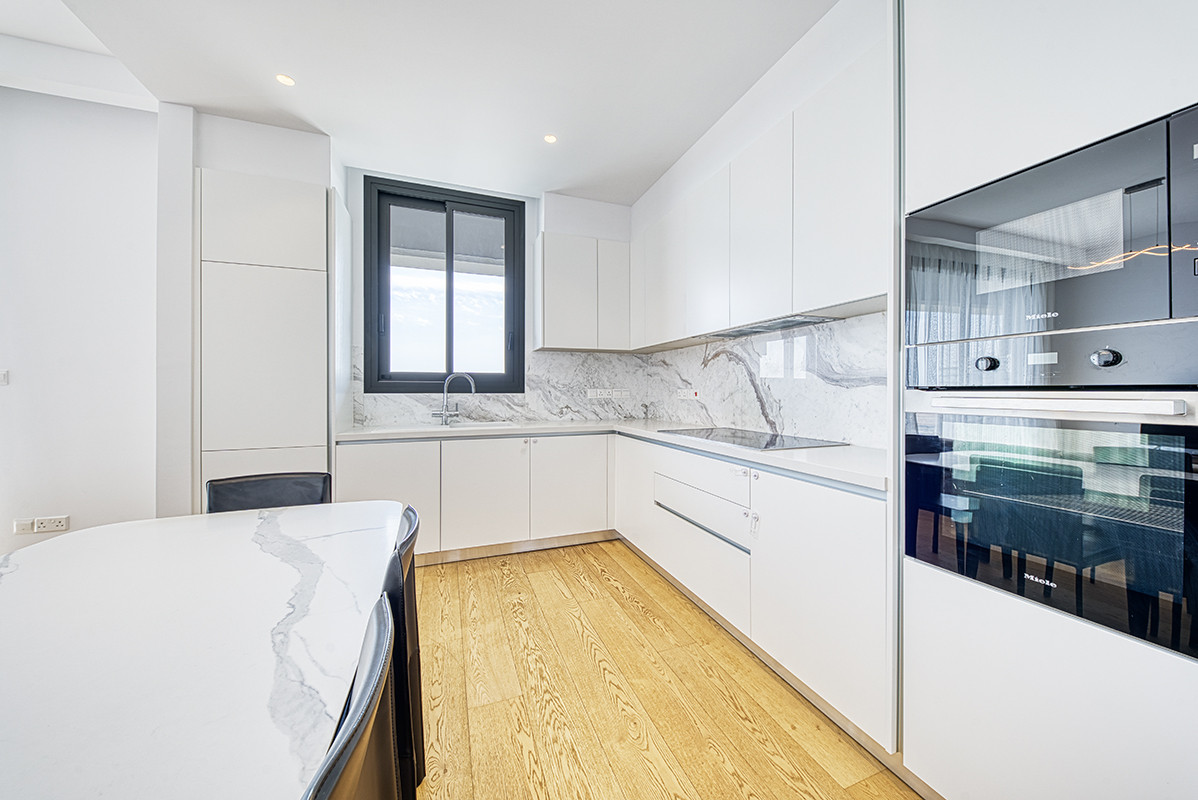 Apartment (Flat) in Columbia, Limassol for Rent