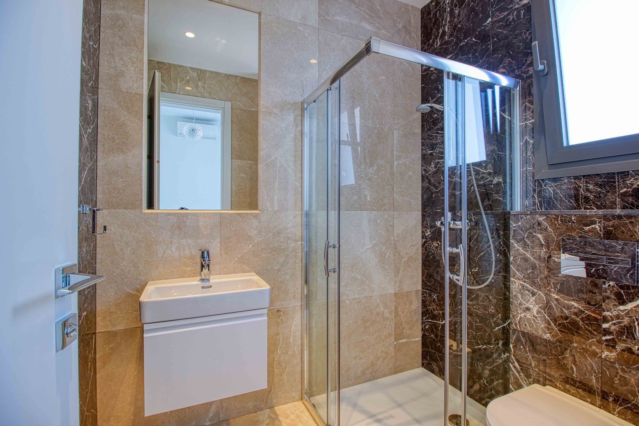 Apartment (Penthouse) in Papas Area, Limassol for Rent