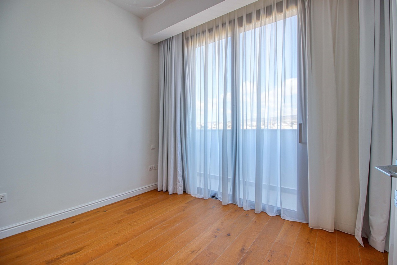 Apartment (Penthouse) in Papas Area, Limassol for Rent