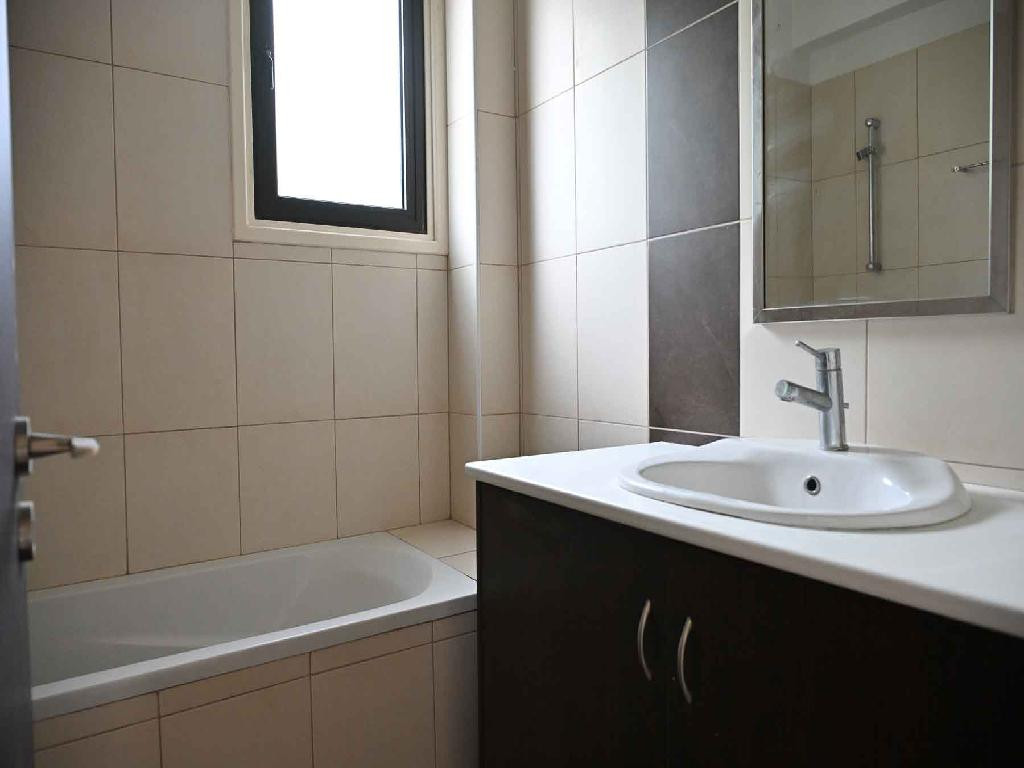 Apartment (Penthouse) in Mazotos, Larnaca for Sale