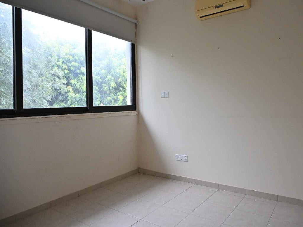 Apartment (Penthouse) in Mazotos, Larnaca for Sale