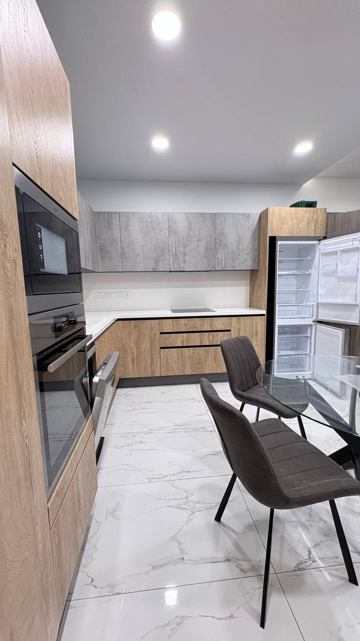 Apartment (Flat) in Moutagiaka Tourist Area, Limassol for Sale