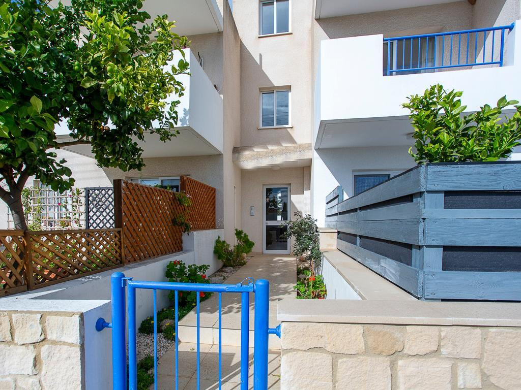 Apartment (Flat) in Mandria, Paphos for Sale