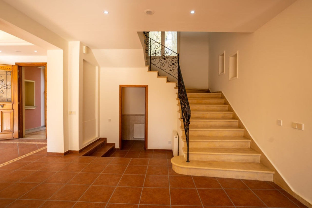 House (Detached) in Agios Sylas, Limassol for Sale