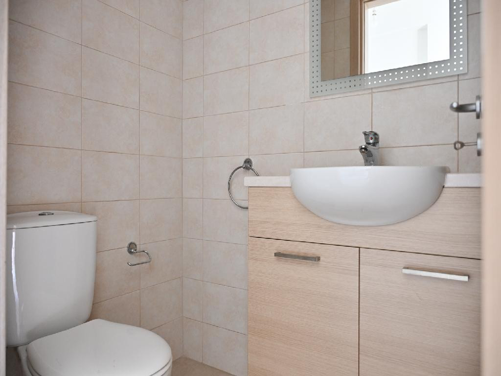 Apartment (Flat) in Dromolaxia, Larnaca for Sale