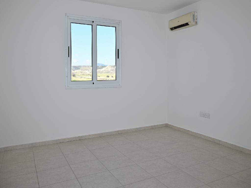 Apartment (Flat) in Dromolaxia, Larnaca for Sale