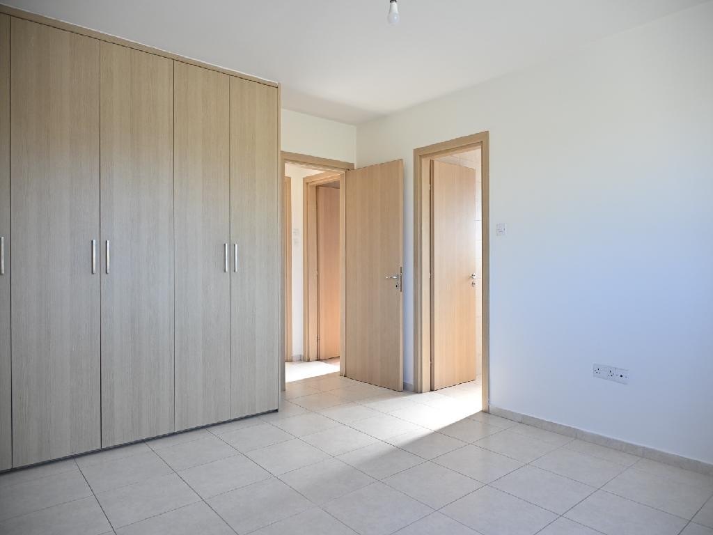 Apartment (Flat) in Dromolaxia, Larnaca for Sale