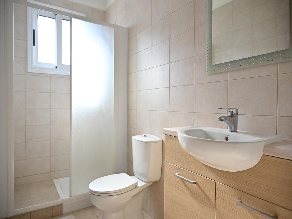 Apartment (Flat) in Dromolaxia, Larnaca for Sale