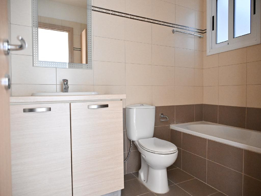 Apartment (Flat) in Dromolaxia, Larnaca for Sale