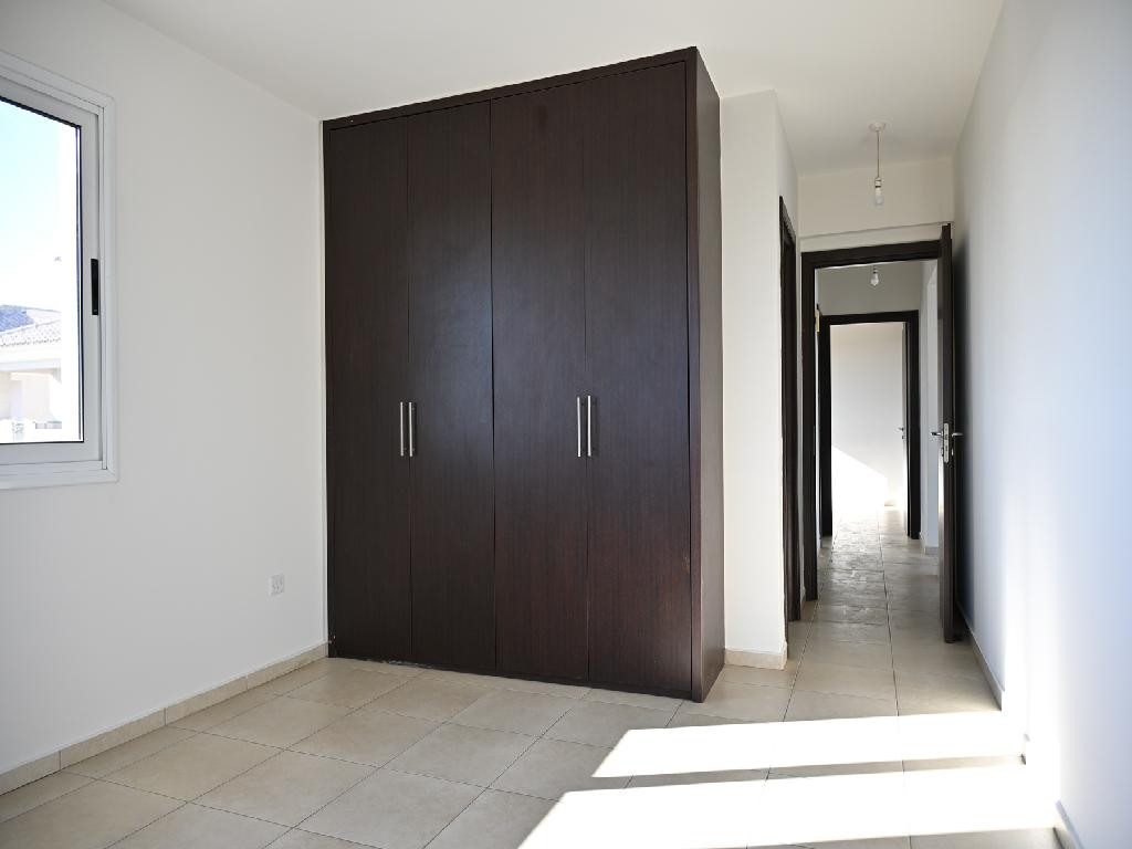 Apartment (Penthouse) in Tersefanou, Larnaca for Sale