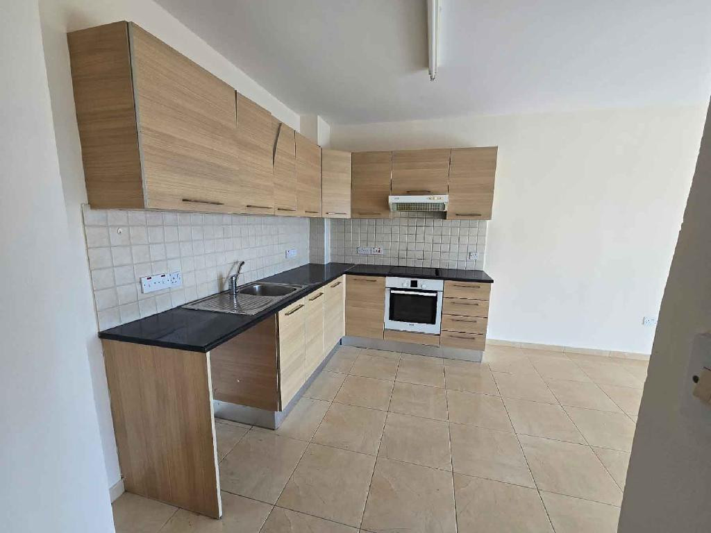 Apartment (Flat) in Chlorakas, Paphos for Sale