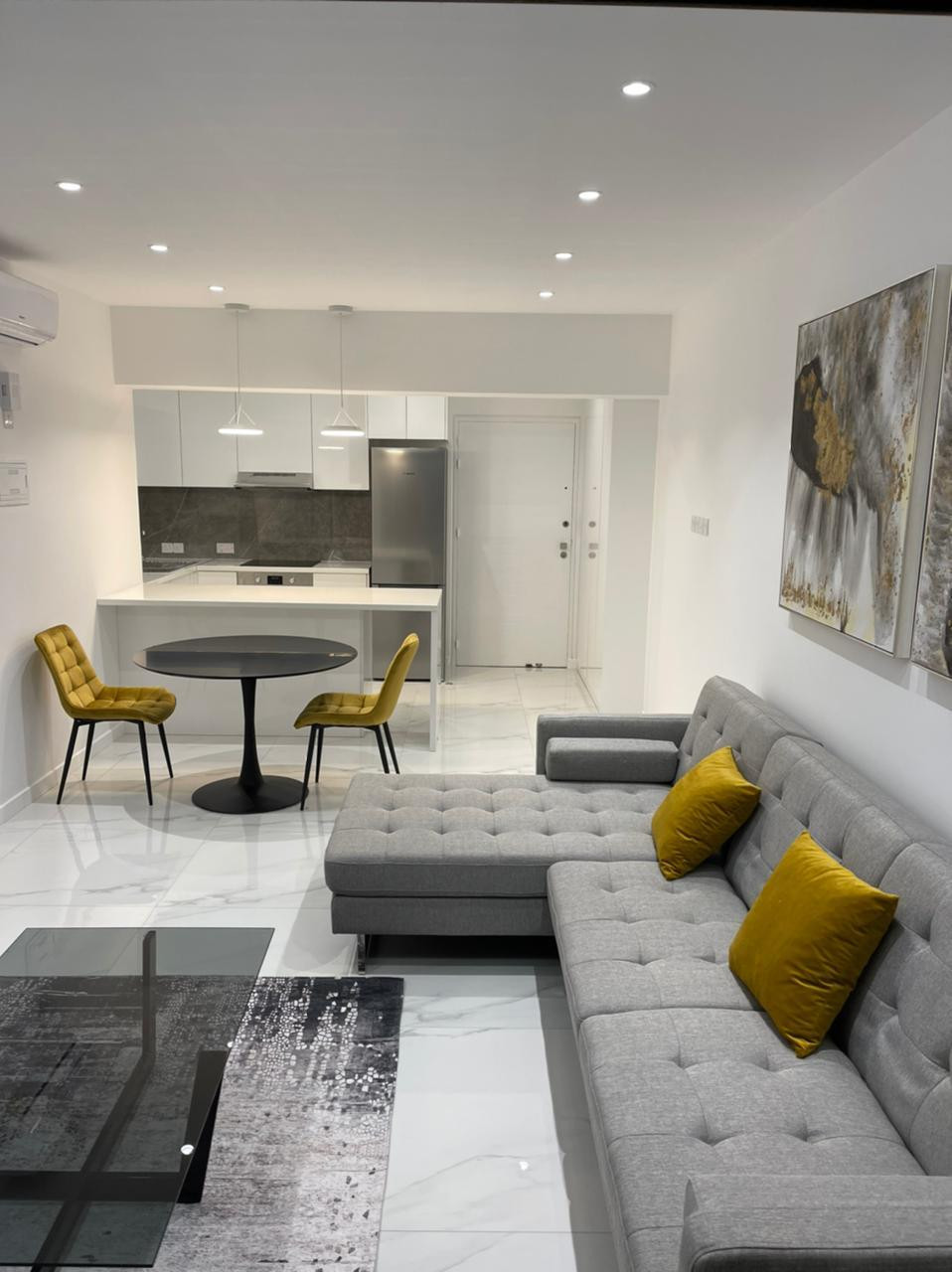 Apartment (Flat) in Agios Tychonas, Limassol for Rent