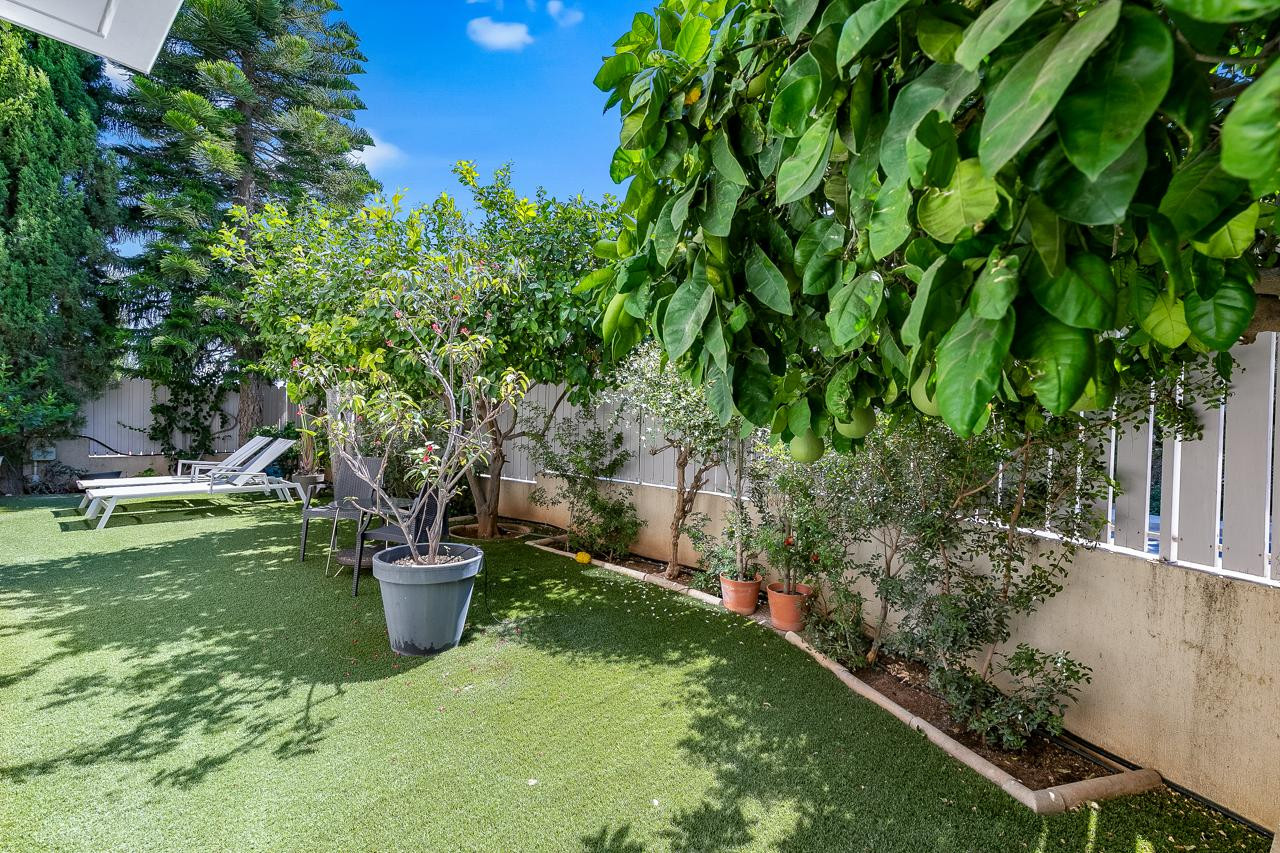 House (Detached) in Crowne Plaza Area, Limassol for Sale