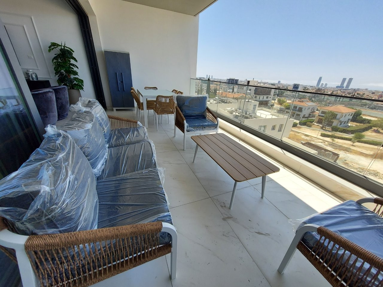 Apartment (Penthouse) in Panthea, Limassol for Sale