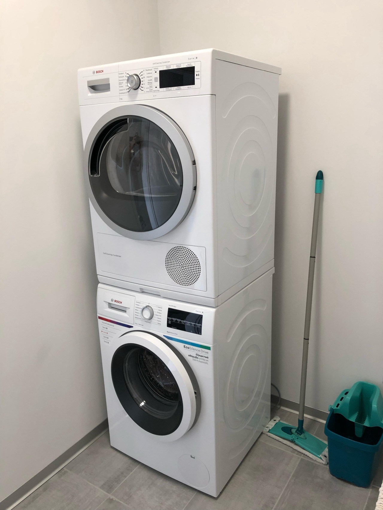 Apartment (Flat) in Neapoli, Limassol for Sale