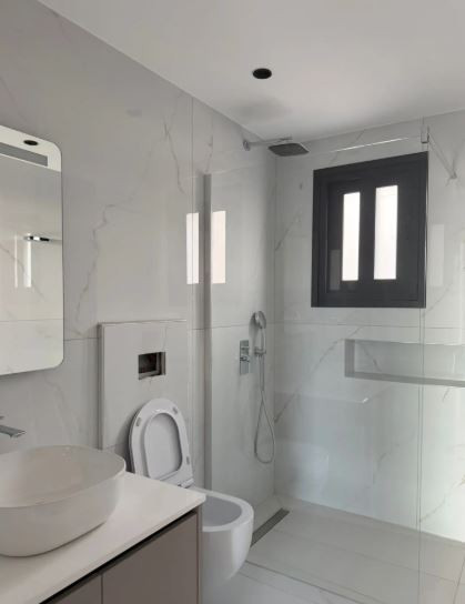 Apartment (Penthouse) in Agios Athanasios, Limassol for Sale