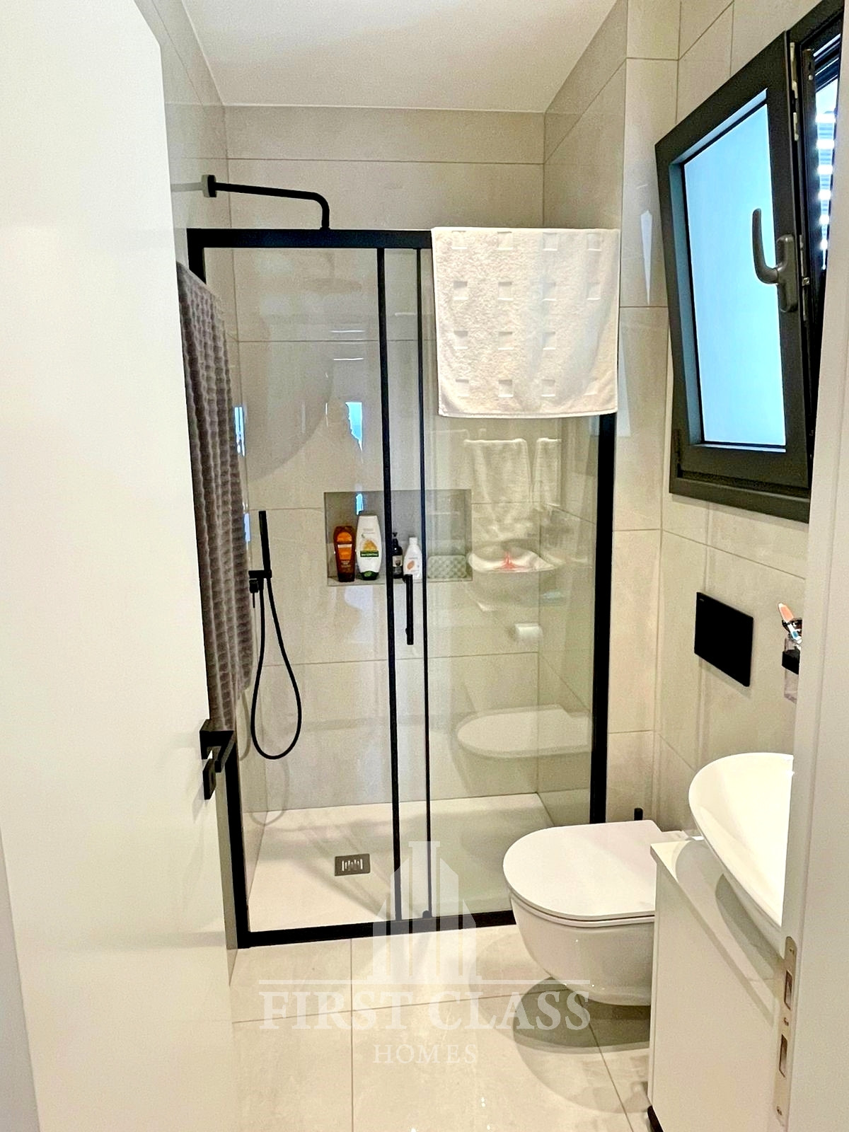 Apartment (Penthouse) in Agios Athanasios, Limassol for Sale