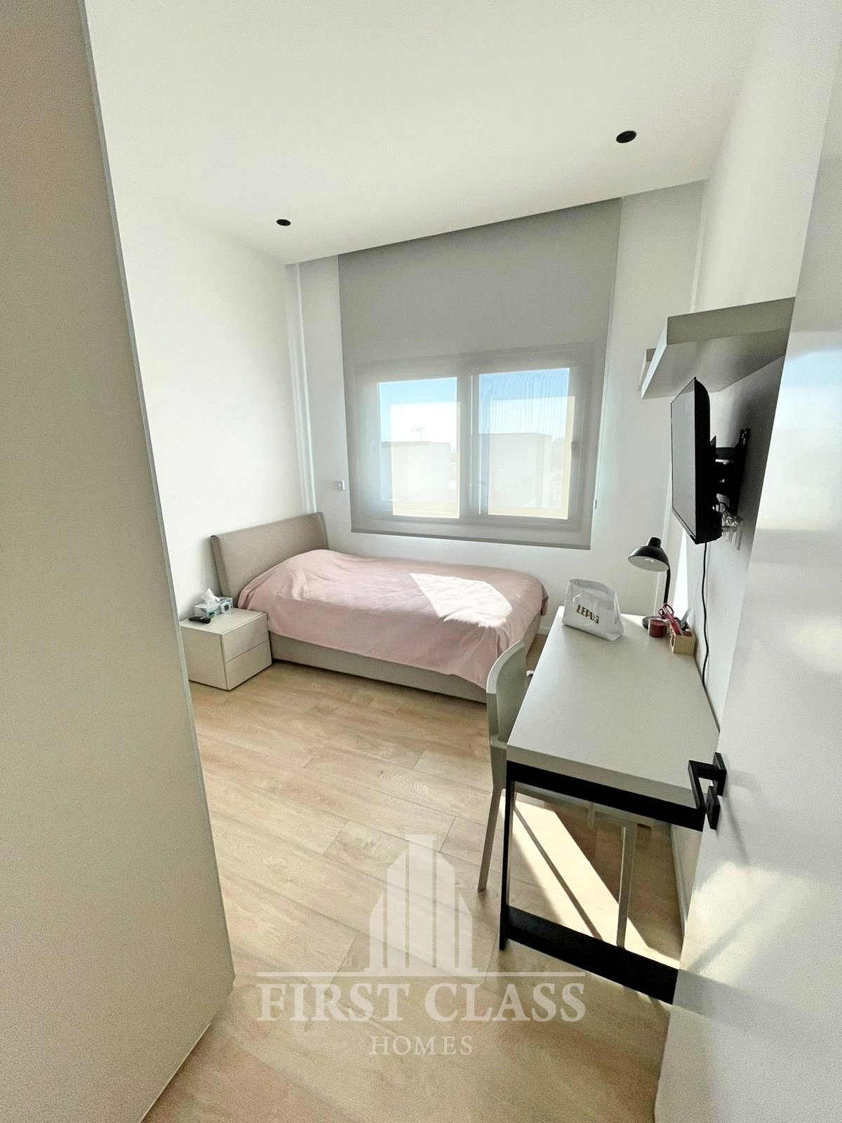 Apartment (Penthouse) in Agios Athanasios, Limassol for Sale