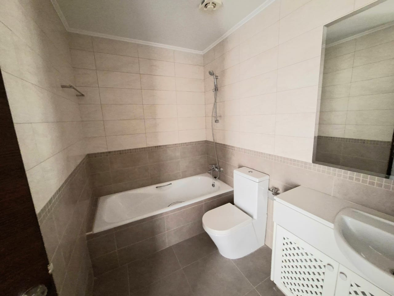 Apartment (Flat) in Kato Paphos, Paphos for Sale