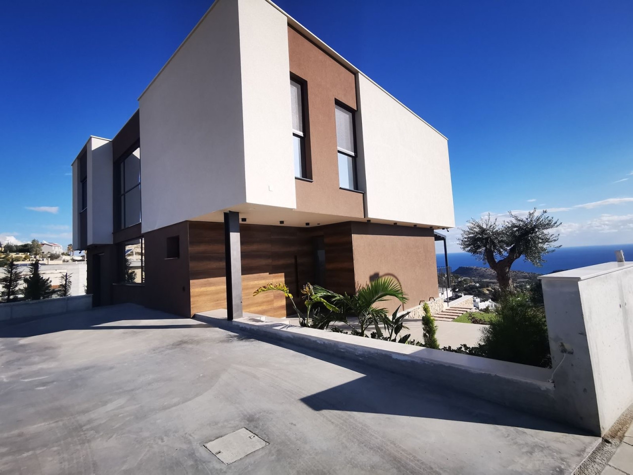 House (Detached) in Agios Tychonas, Limassol for Sale