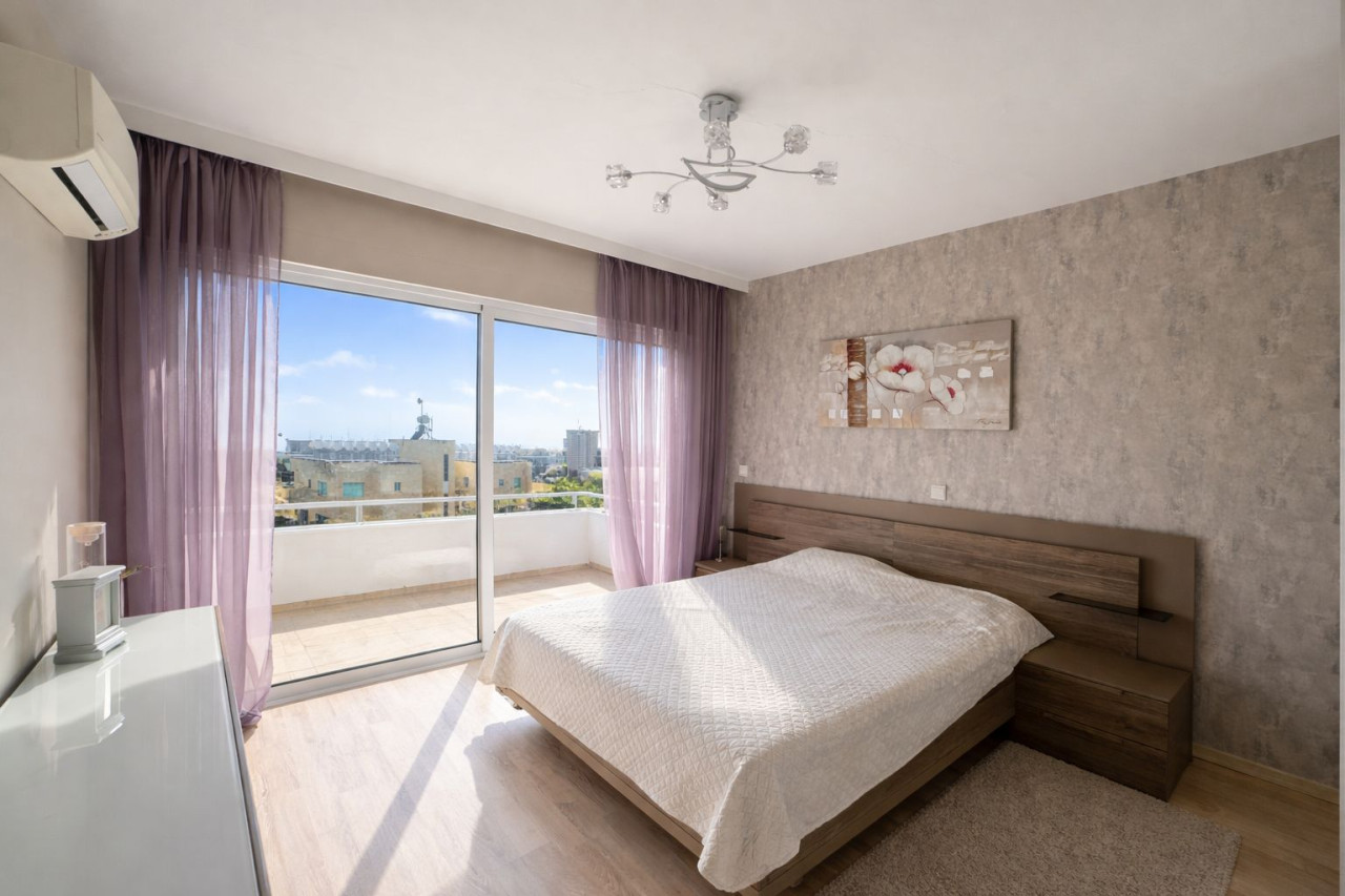 Apartment (Flat) in Amathounta, Limassol for Sale