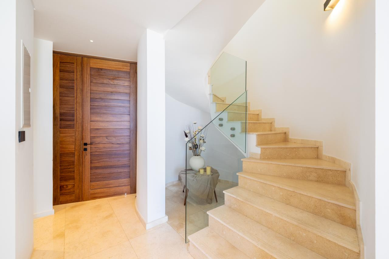 House (Detached) in Kissonerga, Paphos for Rent