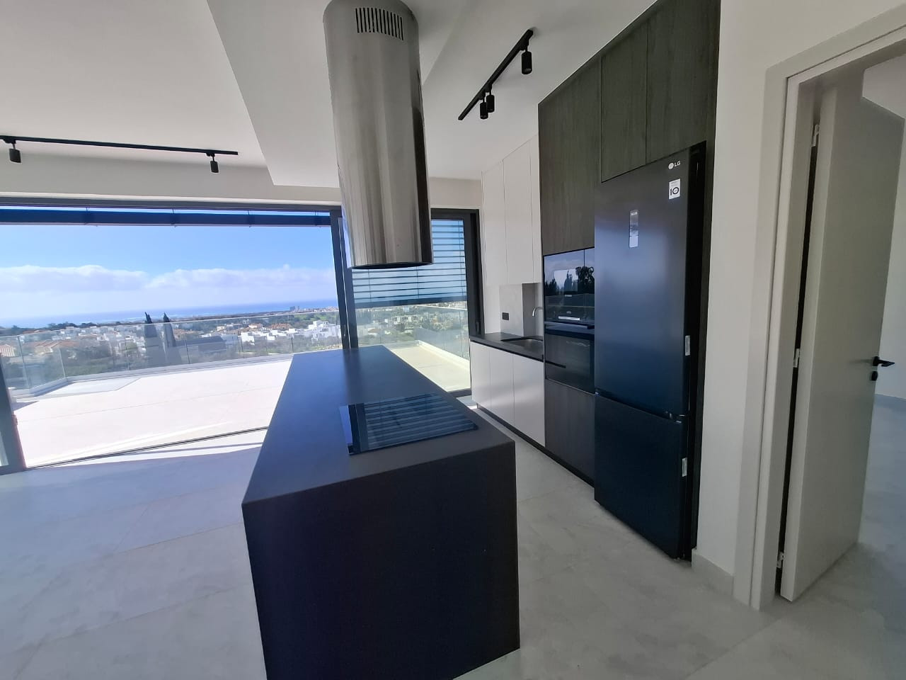 Apartment (Penthouse) in Konia, Paphos for Sale