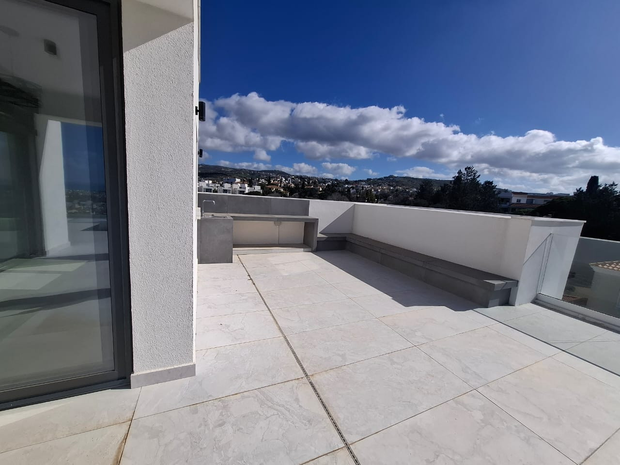 Apartment (Penthouse) in Konia, Paphos for Sale