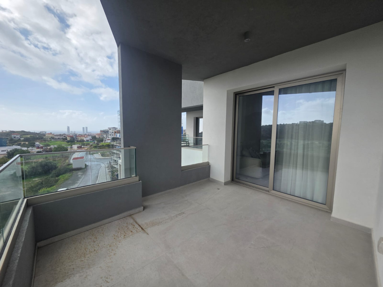Apartment (Penthouse) in Germasoyia, Limassol for Sale