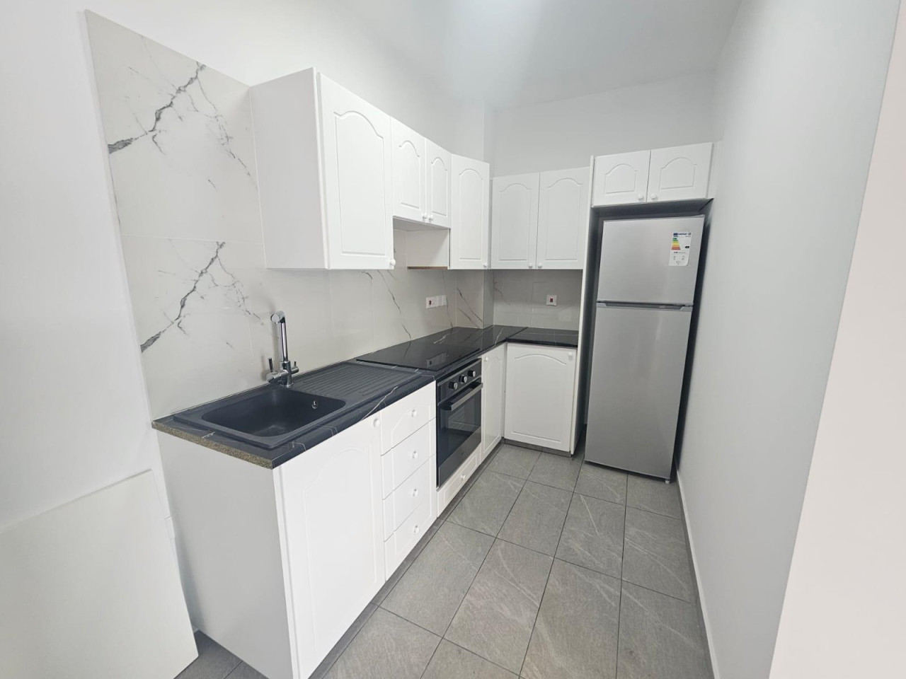 Mieszkanie 2 pokoi 58 m² Pafos, Cypr