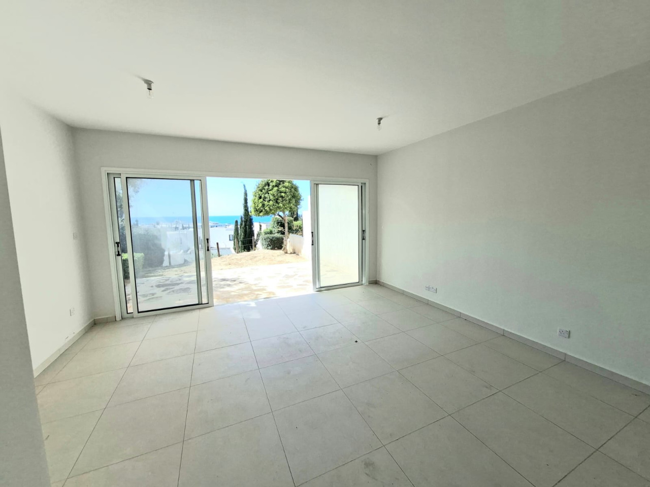House (Semi detached) in Chlorakas, Paphos for Sale