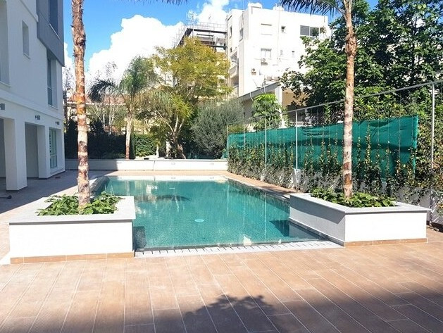 Apartment (Penthouse) in Neapoli, Limassol for Sale
