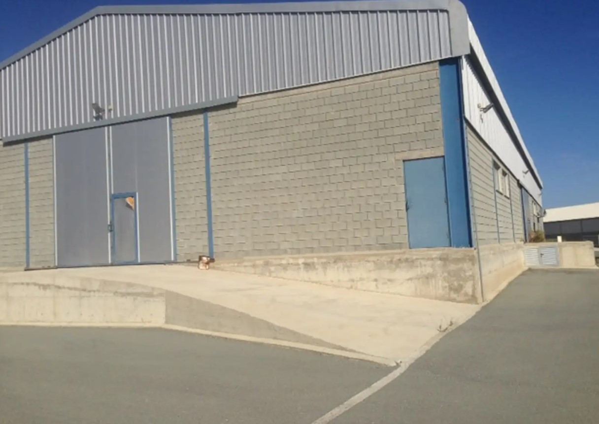 Commercial (Warehouse/Factory) in Ypsonas, Limassol for Sale