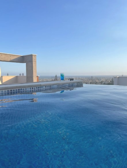 Apartment (Penthouse) in Agios Athanasios, Limassol for Sale
