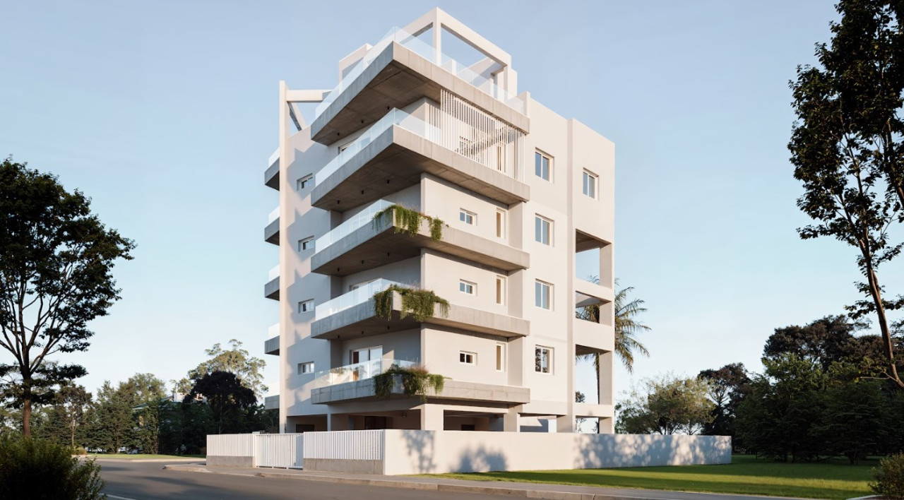 Apartment (Penthouse) in Agios Nikolaos, Larnaca for Sale