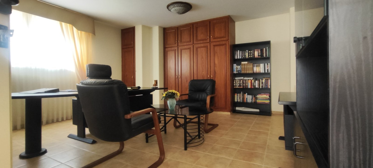 House (Detached) in Mesovounia, Limassol for Sale