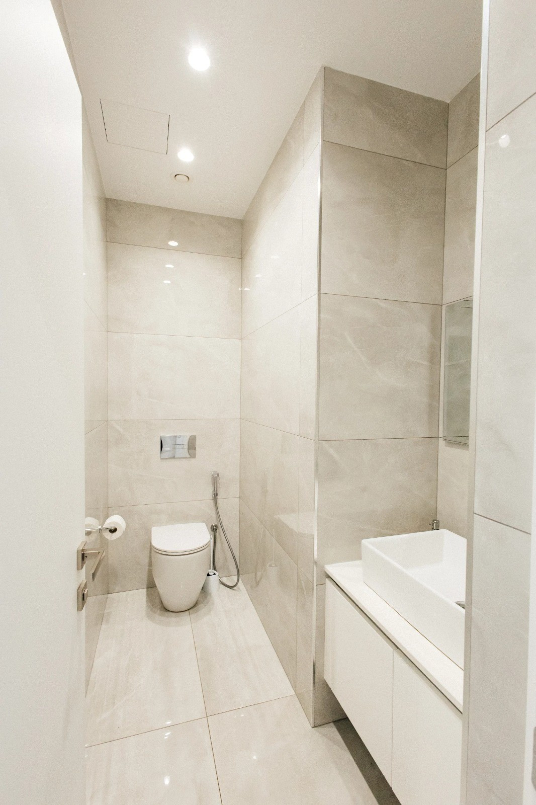 Apartment (Flat) in Moutagiaka Tourist Area, Limassol for Sale