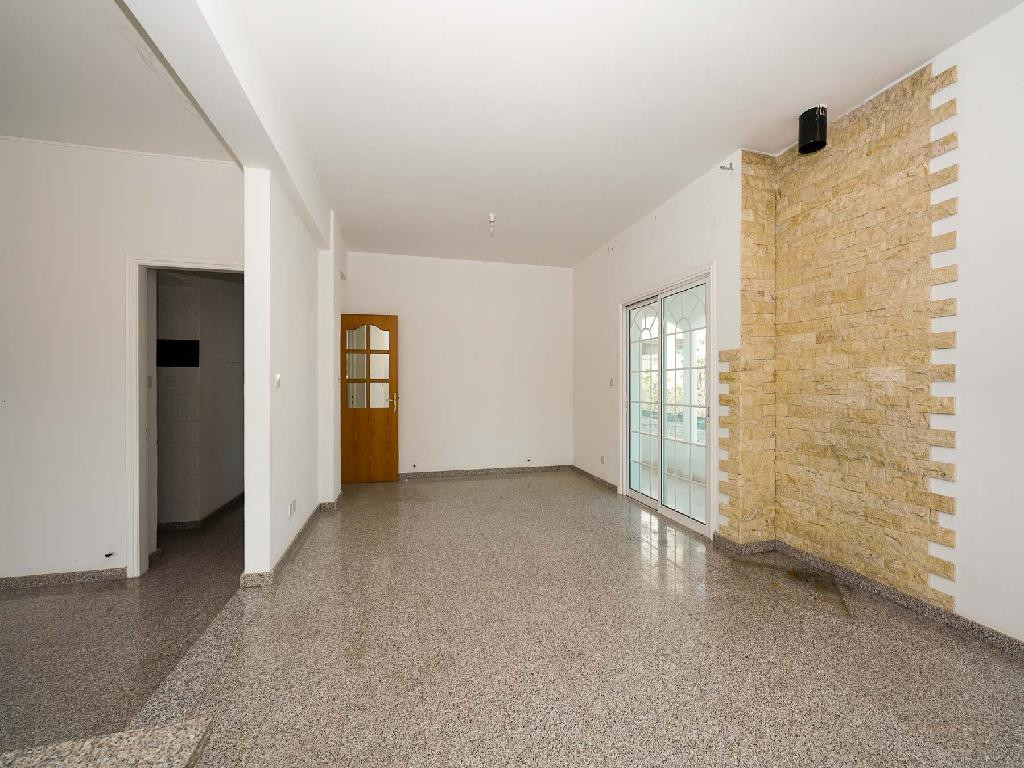 Building (Default) in Geri, Nicosia for Sale