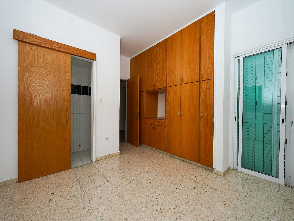 Building (Default) in Geri, Nicosia for Sale