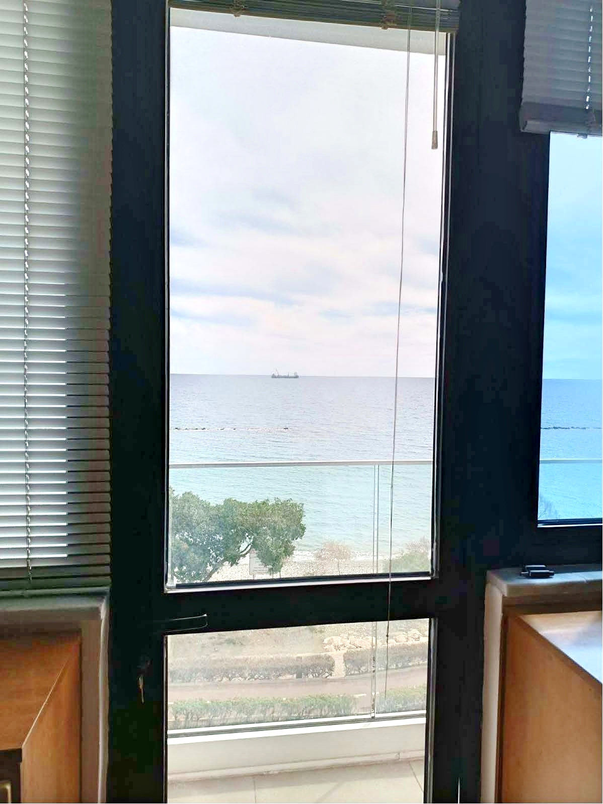 Commercial (Office) in Neapoli, Limassol for Sale