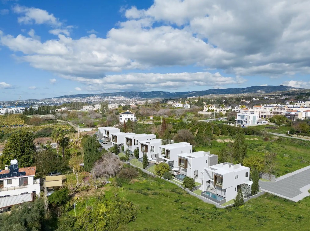 House (Detached) in Kissonerga, Paphos for Sale