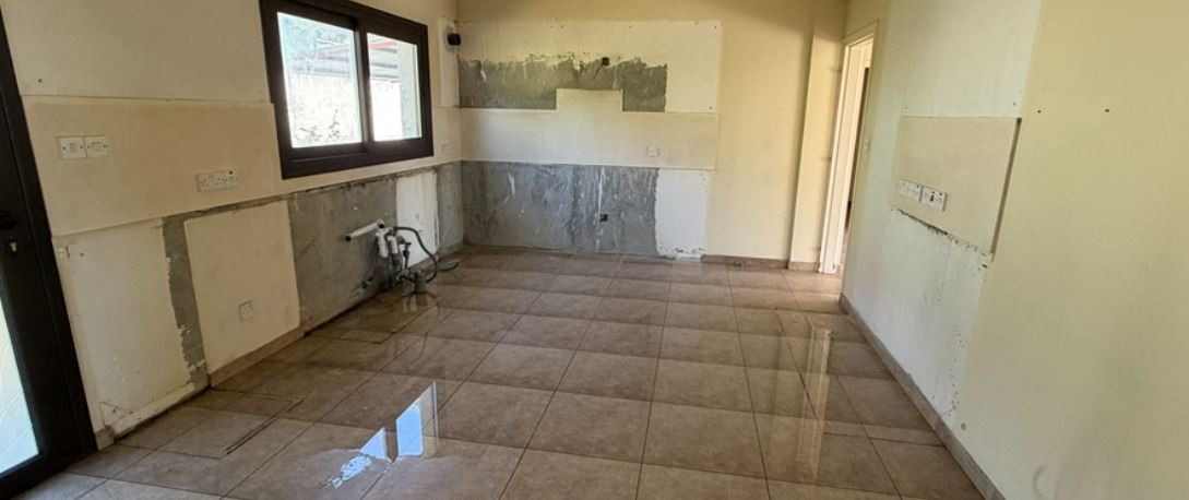 House (Detached) in Kellaki, Limassol for Sale