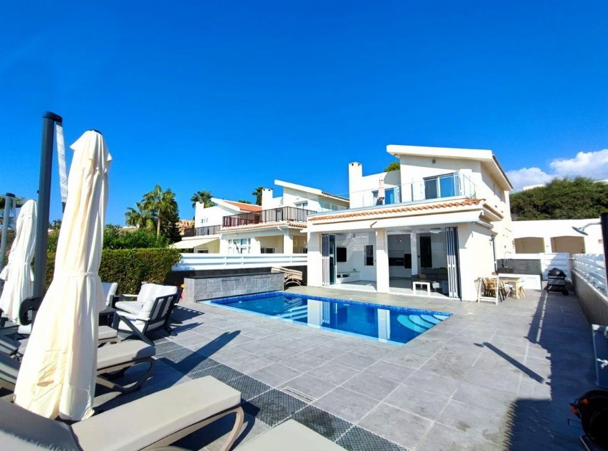 House (Detached) in Coral Bay, Paphos for Sale